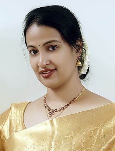 Shonima Roshan  